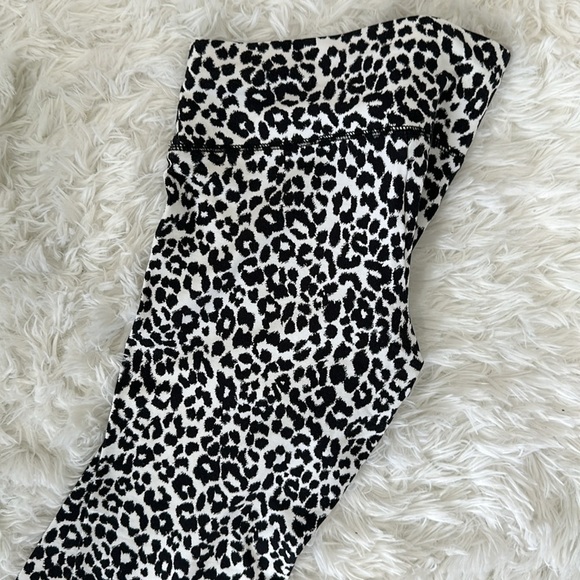 Leopard leggings - Picture 3 of 4